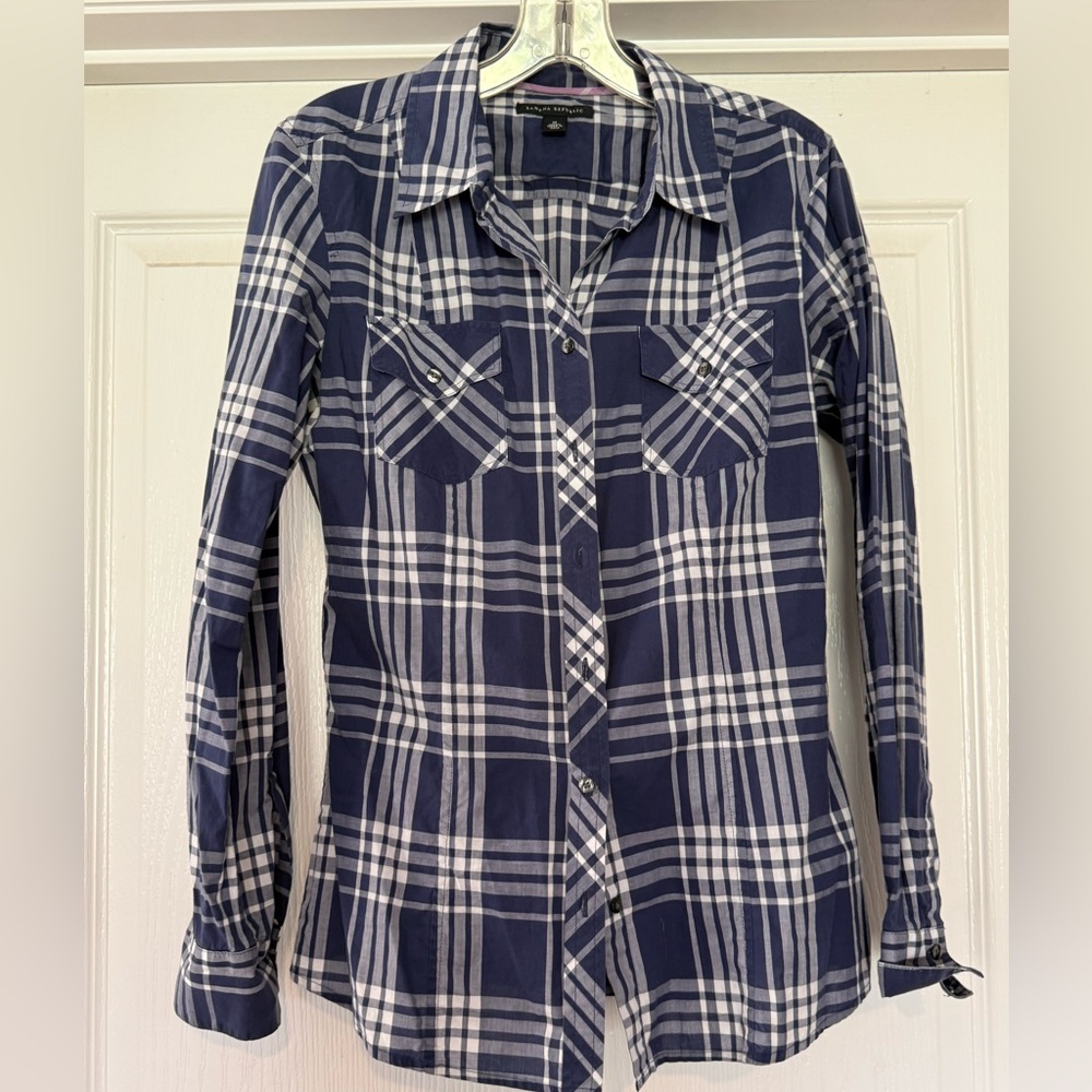 Banana Republic Blue and White Checkered Shirt